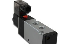 5/2 way solenoid valve for controlling pneumatic valves